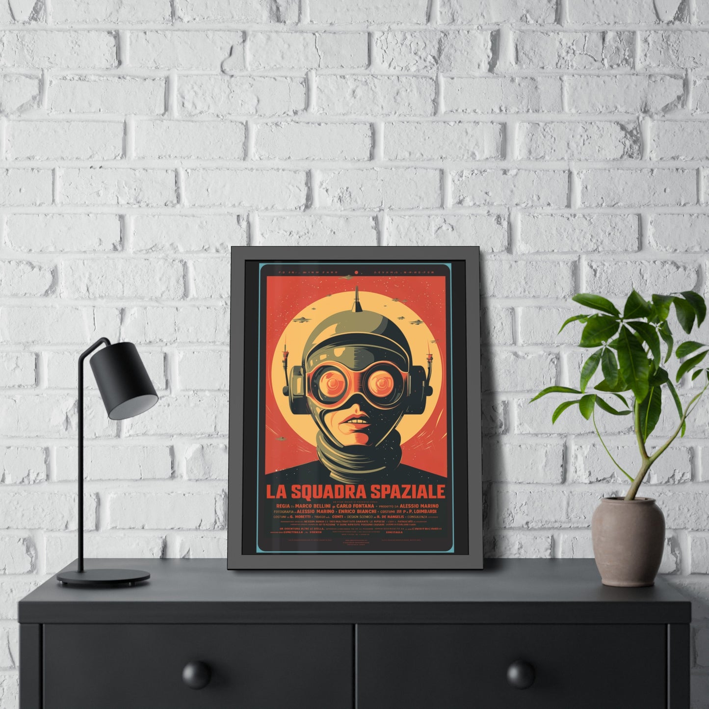 Framed Paper Poster — Retro Sci‑Fi 'La Squadra Spaziale' Wall Art
